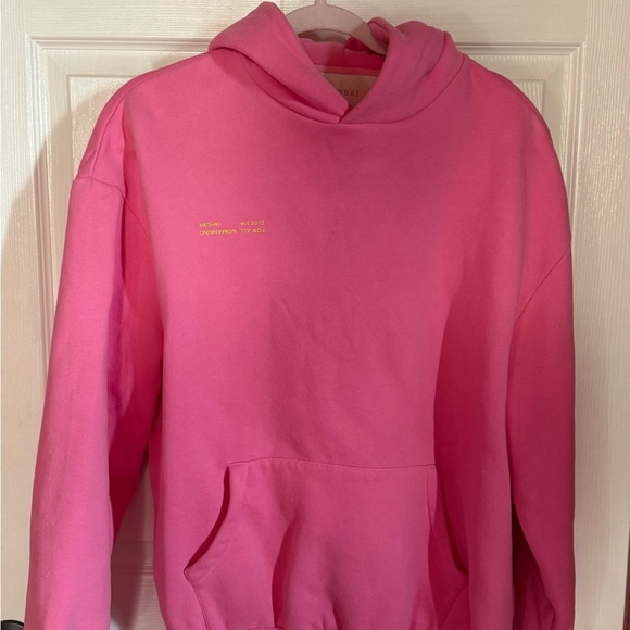 MESHKI Bree Oversized Fleeceback Hoodie - Candy Pink - Picture 2 of 4